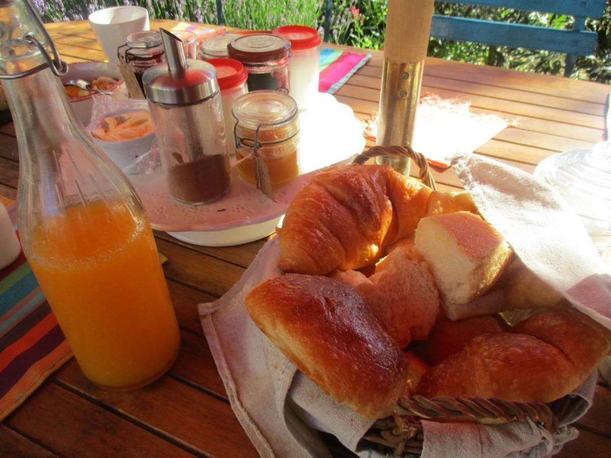 Bed and Breakfast La Grange Aux Hirondelles Sancoins Esterno foto