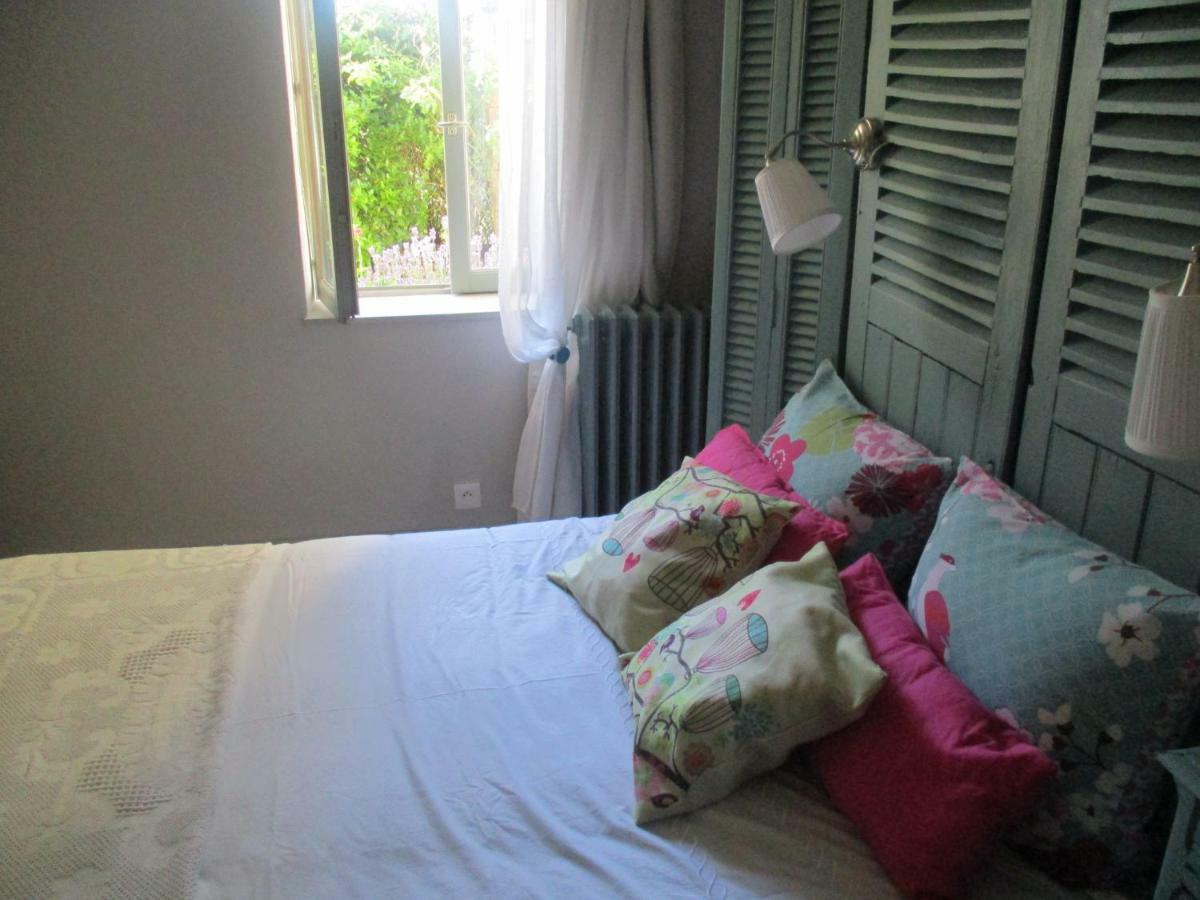 Bed and Breakfast La Grange Aux Hirondelles Sancoins Esterno foto