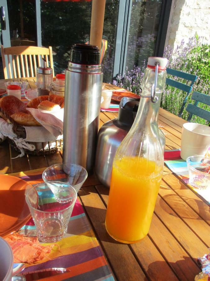 Bed and Breakfast La Grange Aux Hirondelles Sancoins Esterno foto